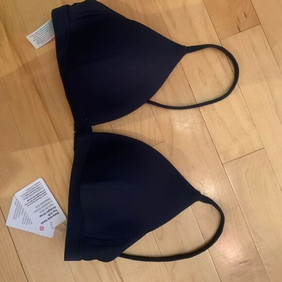Lululemon Waterside Swim Top A/B Cup m8 - Picture 3 of 5